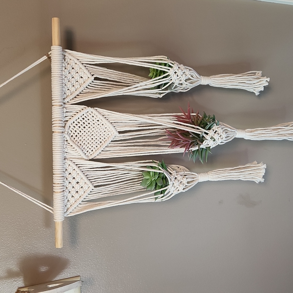 BOHO MACRAME PLANT HANGER